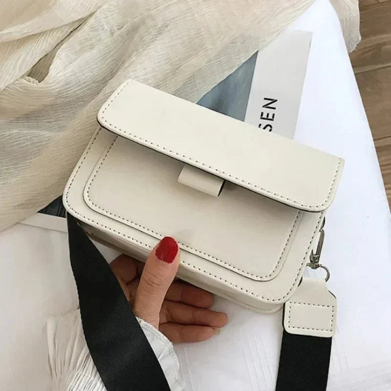 Krystal Flap Umhängetasche