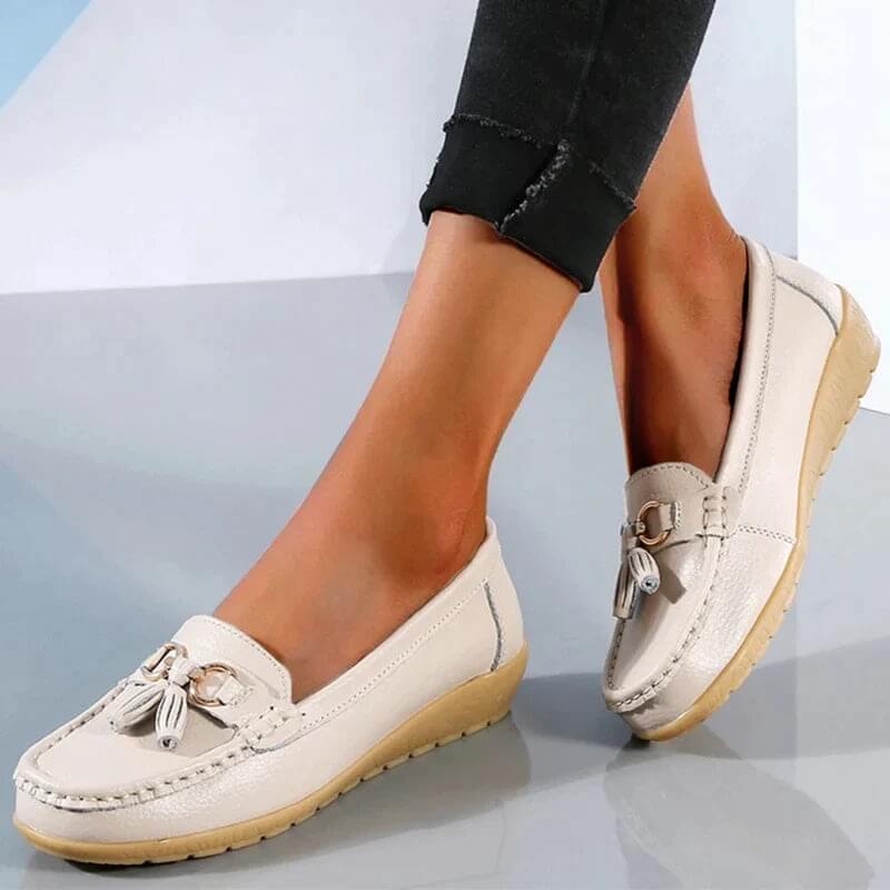 Damen Loafer aus veganem Leder mit Quasten