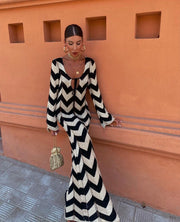 Sommerfeld | Sommerkleid mit V-Ausschnitt und fließender Silhouette – Schwarz