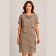 Sommerkleid für Damen – Einfaches Chiffonkleid mit Rundhalsausschnitt – Kamel
