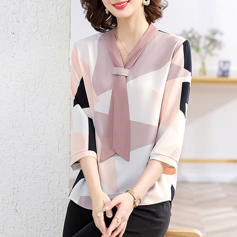 Bluse mit Schleifendetail | Dreiviertelarm | Grafischer Print