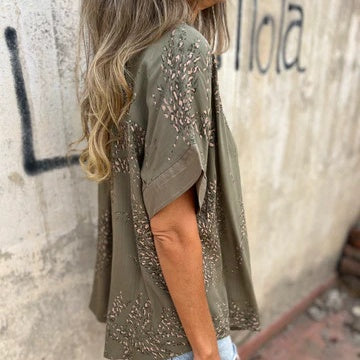 Bluse mit Cut-Out-Muster | Kurzarm | Lockerer Schnitt