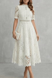 Amaline - Zartes Midikleid in A-Linie – Elfenbein