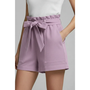 Talia | Damen Shorts Mit Bindebund Für Sommer – Helllila