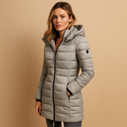 Wiltrud | Damen Steppjacke Mittellang mit Kapuze – Grau