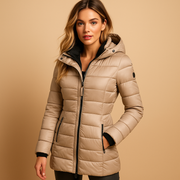 Wiltrud | Damen Steppjacke Mittellang mit Kapuze – Khaki
