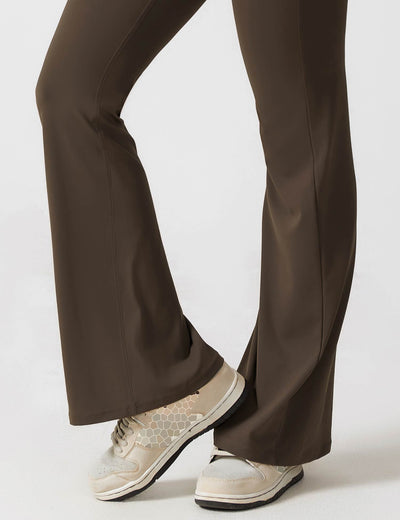 Rückenfreier Jumpsuit mit Schlaghose – Liv