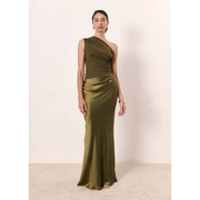 Ylva | Damen Maxi Kleid Für Hochzeitsgast Ein Schulter Stil – Matcha